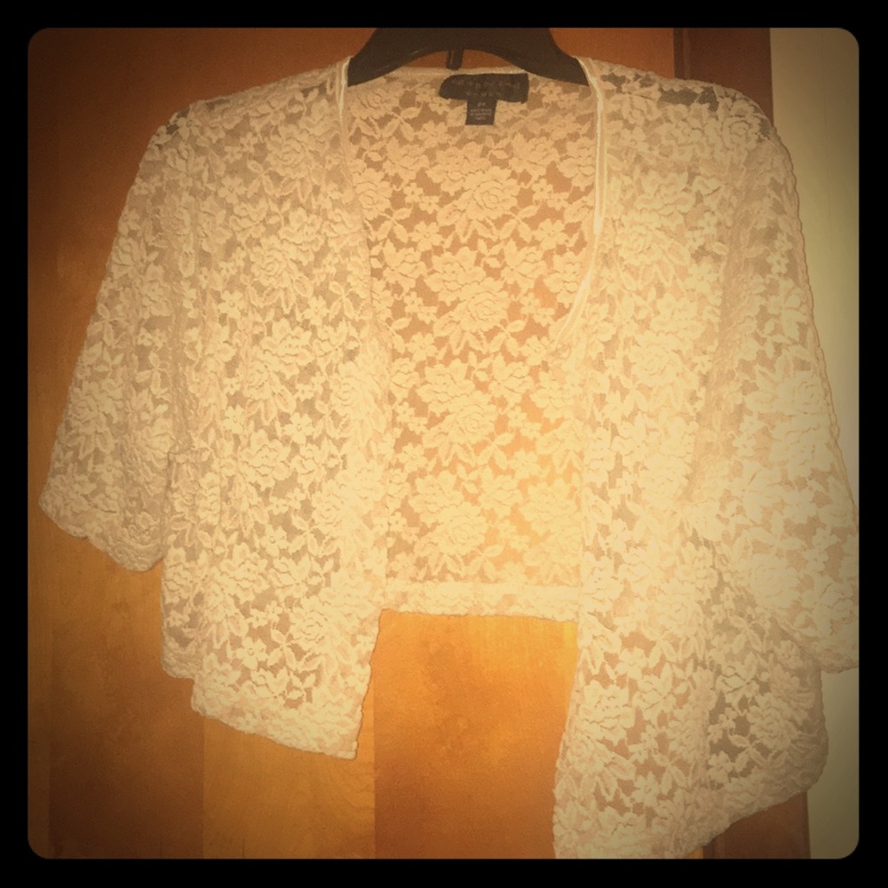 Lace cream cover